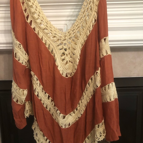 Umgee Tops - Umgee V-Neck Rust Tunic XL